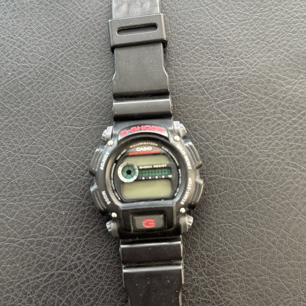G-Shock 9052 Series DW9052-1V